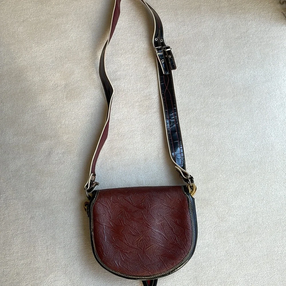 Unique Vintage Pony hair saddle bag. - Picture 3 of 13